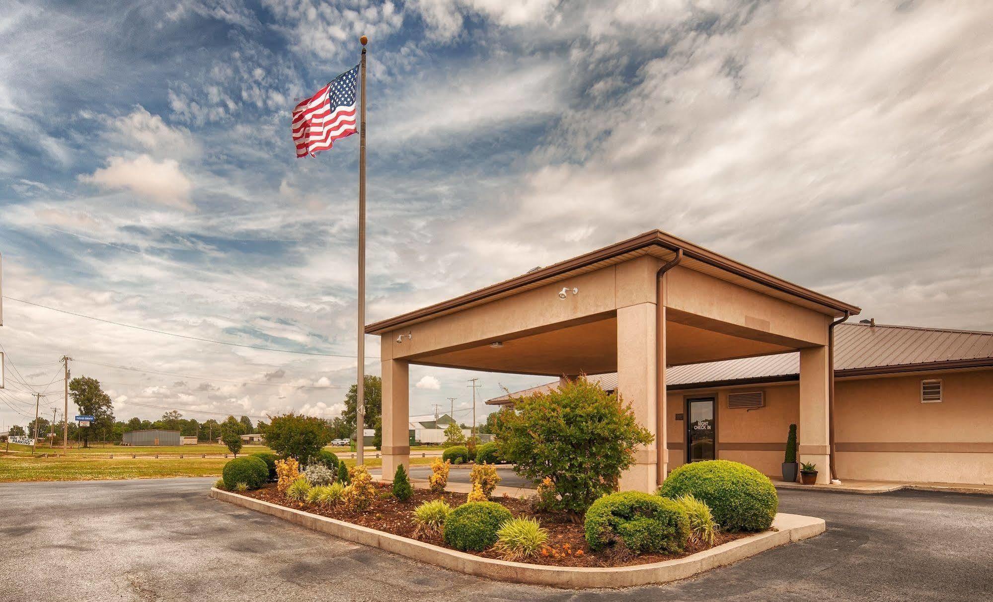 Hotel Super 8 By Wyndham Mcgehee Exterior foto